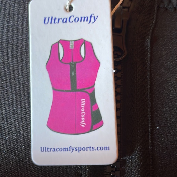 Ultra Compy - Picture 11 of 11